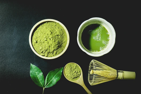 5 Reasons to Add Organic Green Superfood Powder to Your Diet