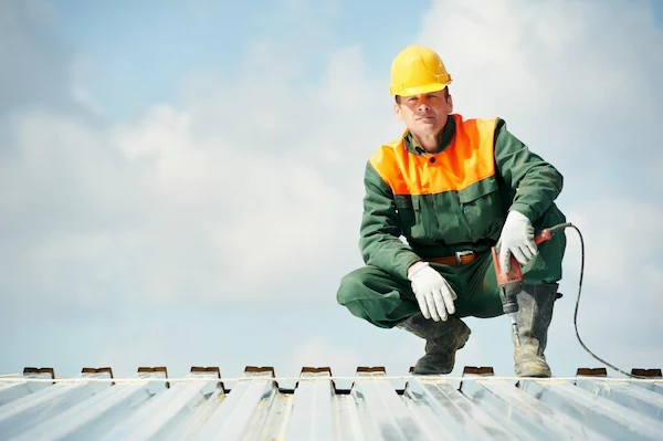 commercial roofer